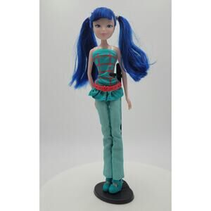 Winx Club Doll Musa Everyday Collection 10.5" Fashion Doll Accessories & Outfit